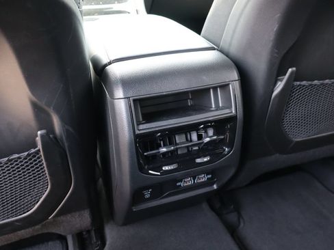Used 2023 Jeep Grand Cherokee Altitude AWD/4WD image 37