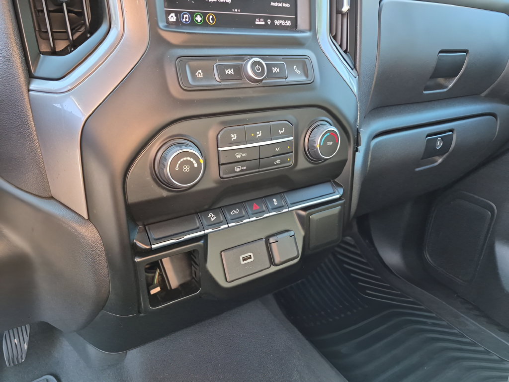 Used 2020 Chevrolet Silverado 1500 Custom Trail Boss w/ Custom Convenience Package AWD/4WD image 29