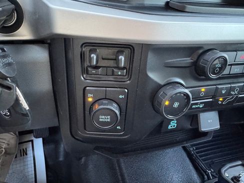 New 2026 Ford F550 4x4 Supercab Super Duty image 25