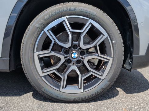 Used 2024 BMW X1 xDrive28i AWD/4WD image 14