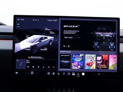 Used 2024 Tesla Cybertruck AWD Crew Cab image 7