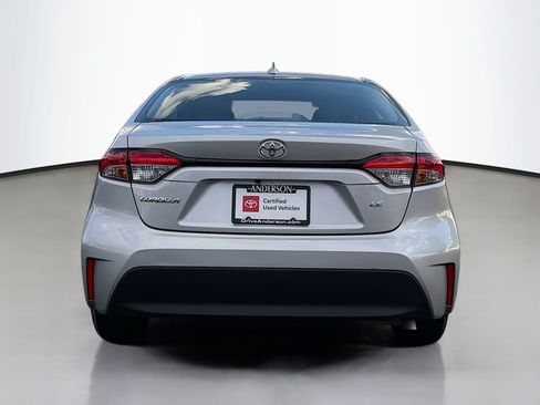 Used 2025 Toyota Corolla LE FWD image 16