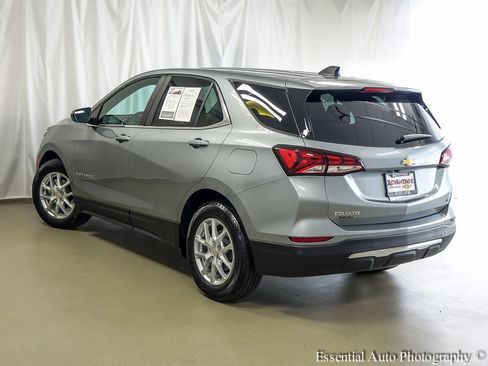 Used 2024 Chevrolet Equinox LT FWD image 8