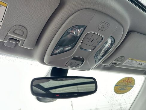 Used 2018 Jeep Compass Limited w/ Navigation Group image 25