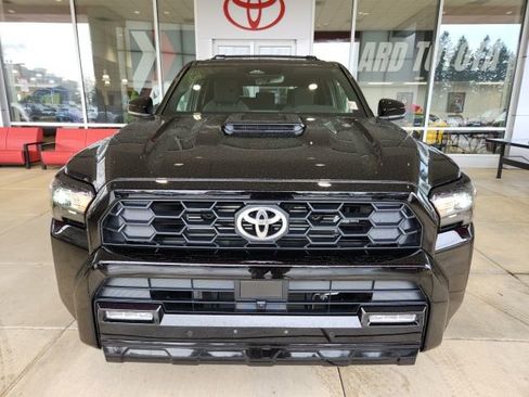 Used 2025 Toyota 4Runner TRD Sport image 9