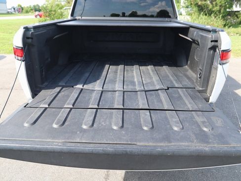 Used 2022 Rivian R1T Adventure image 72