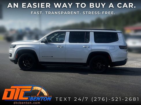 Used 2024 Jeep Wagoneer Series II AWD/4WD image 6