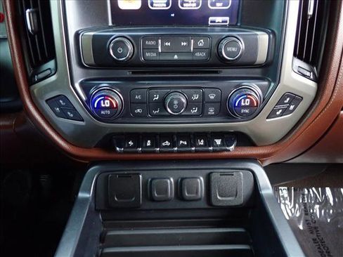 Used 2016 Chevrolet Silverado 3500 High Country w/ Duramax Plus Package AWD/4WD image 17