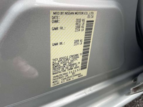 Used 2016 Nissan Leaf SV w/ Premium Package FWD image 17