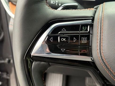 New 2026 Jeep Grand Cherokee Summit AWD/4WD image 17
