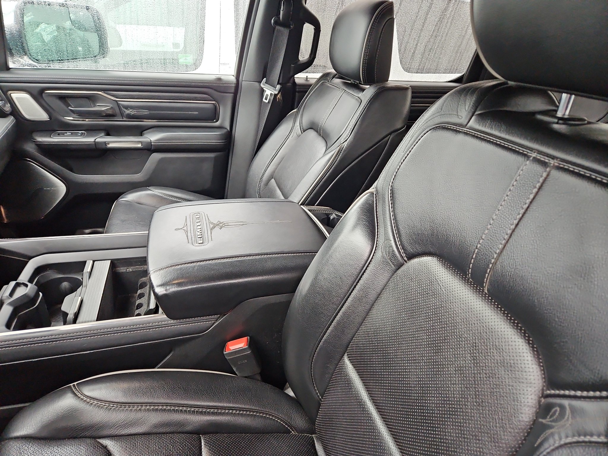 Used 2019 RAM 1500 Limited AWD/4WD image 8