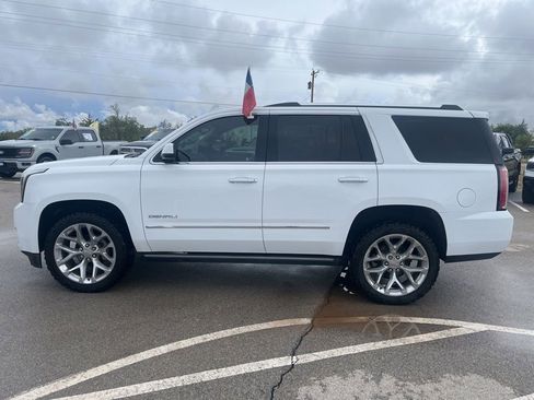 Used 2019 GMC Yukon Denali w/ Denali Ultimate Package AWD/4WD image 2