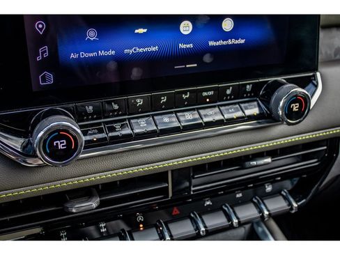 Used 2023 Chevrolet Colorado ZR2 w/ ZR2 Convenience Package III image 36