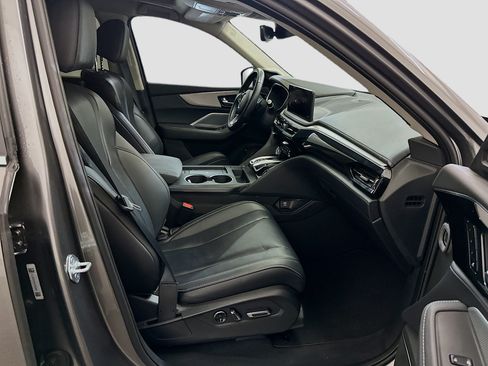 Used 2025 Acura MDX SH-AWD w/ Technology Package image 35