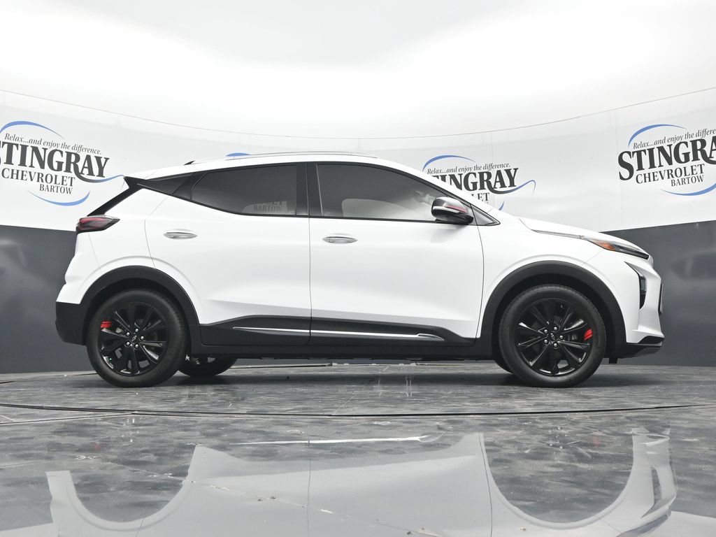 Used 2023 Chevrolet Bolt EUV Premier w/ Sun & Sound Package FWD image 35