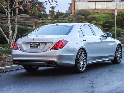 Used 2017 Mercedes-Benz S 550 Sedan image 7