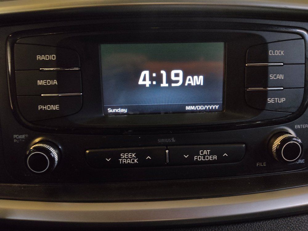Used 2016 Kia Sorento FWD image 25