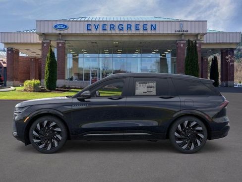 New 2026 Lincoln Nautilus Reserve w/ Jet Appearance Package AWD/4WD image 3
