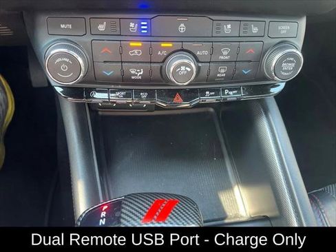 Certified 2024 Dodge Durango GT RWD image 40