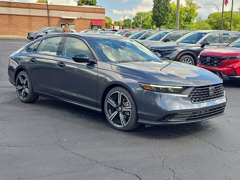 New 2026 Honda Accord SE image 2