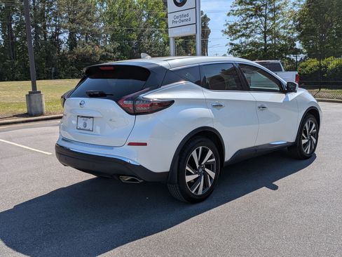 Used 2022 Nissan Murano SL w/ SL Moonroof Package FWD image 3