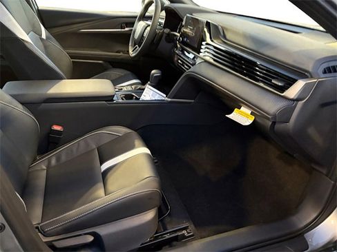 New 2026 Toyota Camry SE image 11