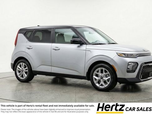 Used 2025 Kia Soul LX w/ LX Technology Package image 1