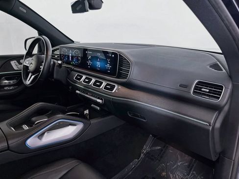 Used 2022 Mercedes-Benz GLS 450 4MATIC image 37