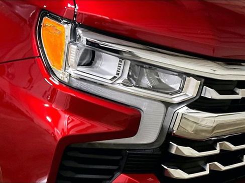 Used 2024 Chevrolet Silverado 1500 LTZ image 4