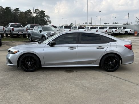 Used 2022 Honda Civic Sport image 8