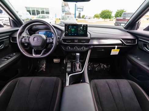 Certified 2025 Acura ADX A-Spec AWD/4WD image 18