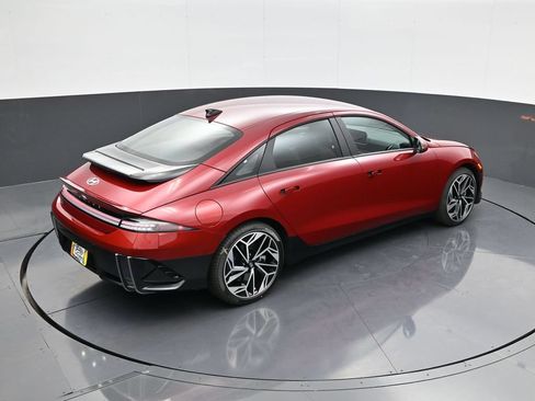 Used 2025 Hyundai Ioniq 6 SEL AWD/4WD image 18