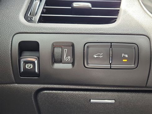 Used 2019 Chevrolet Impala Premier image 25