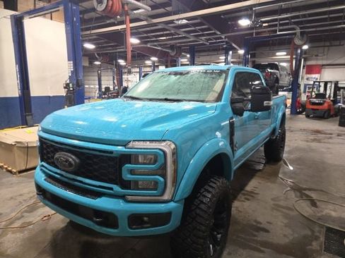 New 2026 Ford F250 Lariat w/ Black Appearance Package AWD/4WD image 1