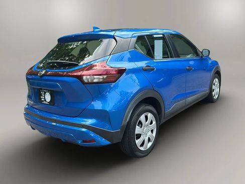 Used 2021 Nissan Kicks S FWD image 6