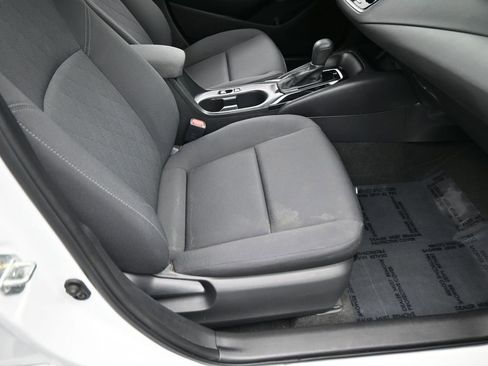 Used 2023 Toyota Corolla LE FWD image 36