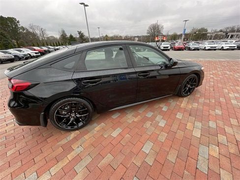 Used 2022 Honda Civic Sport image 36