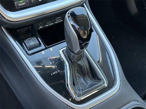 Used 2024 Subaru Outback Premium image 23