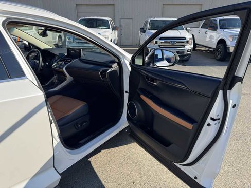 Used 2019 Lexus NX 300 FWD image 17