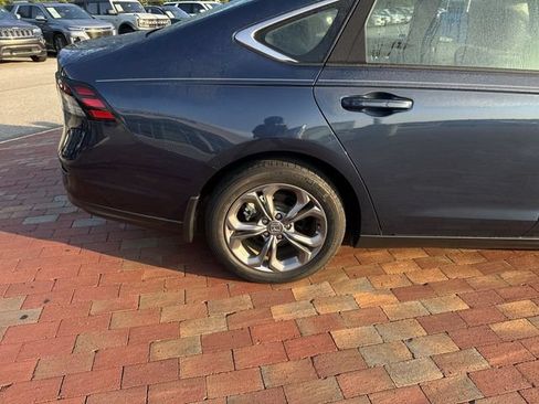 Used 2024 Honda Accord EX image 15