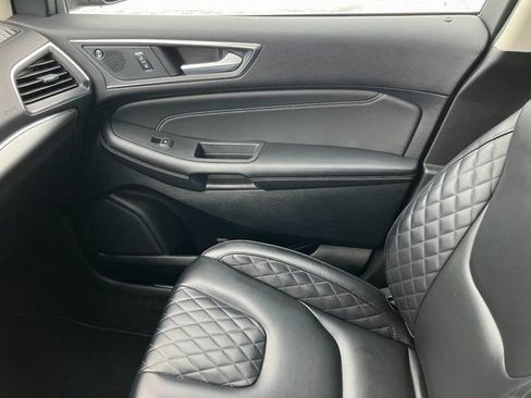 Used 2024 Ford Edge Titanium AWD/4WD image 13