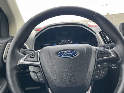 Used 2024 Ford Edge SEL w/ Convenience Package image 15