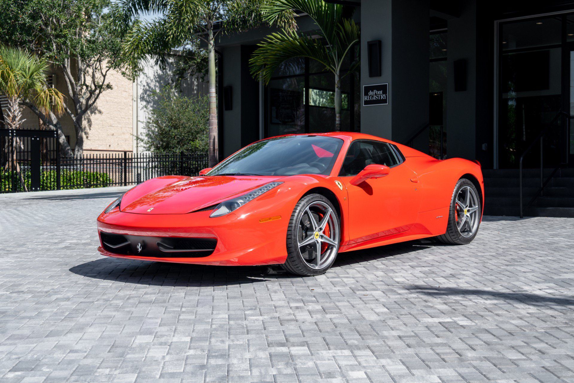 Used 2013 Ferrari 458 Spider RWD image 11