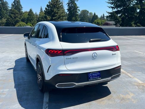 Used 2023 Mercedes-Benz EQE 500 4MATIC SUV image 7
