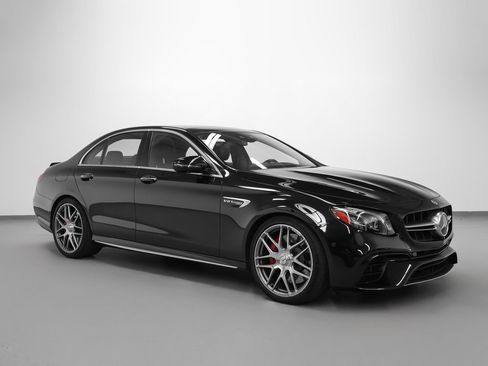 Used 2019 Mercedes-Benz E 63 AMG S image 1