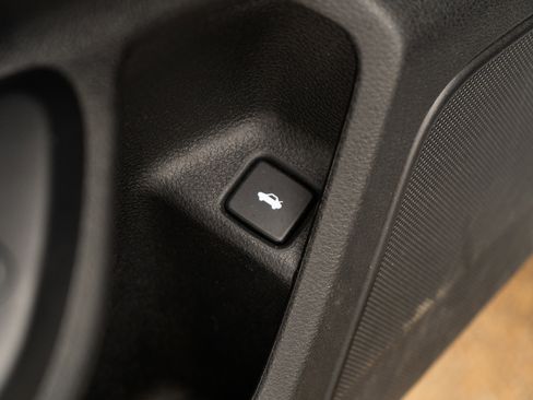 Used 2019 Honda Civic EX image 36