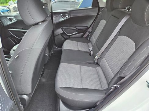 Used 2021 Kia Soul EX FWD image 11