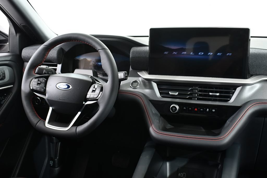 New 2026 Ford Explorer ST-Line w/ ST-Line Street Pack AWD/4WD image 8
