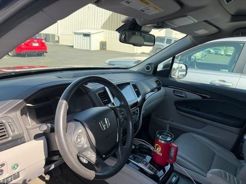 Used 2020 Honda Ridgeline RTL-E image 9