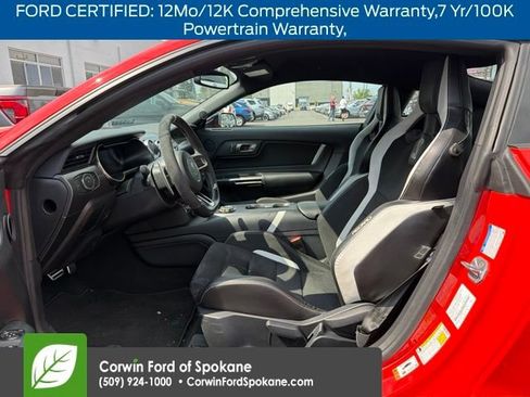 Used 2022 Ford Mustang Shelby GT500 w/ Technology Package RWD image 2